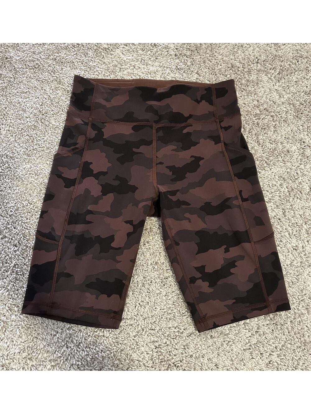 Lululemon Invigorate HR Shorts Camo Size 8